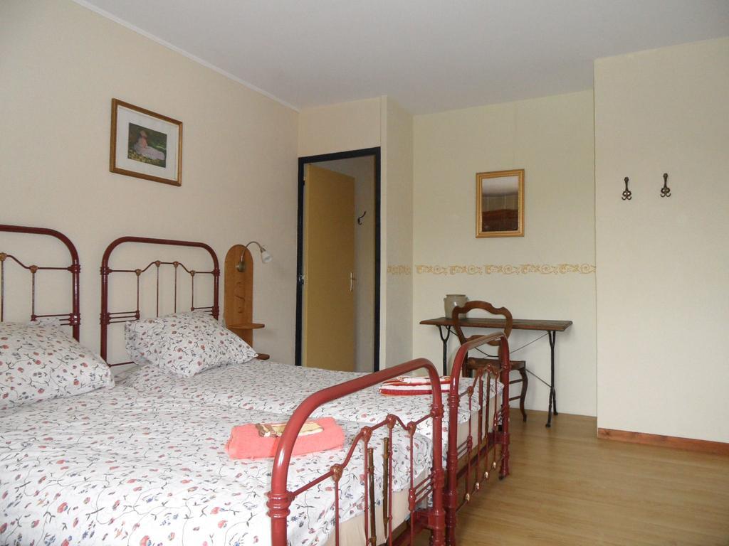 Chambres D'Hotes Domaine Du Bourg Gannay-sur-Loire Zimmer foto
